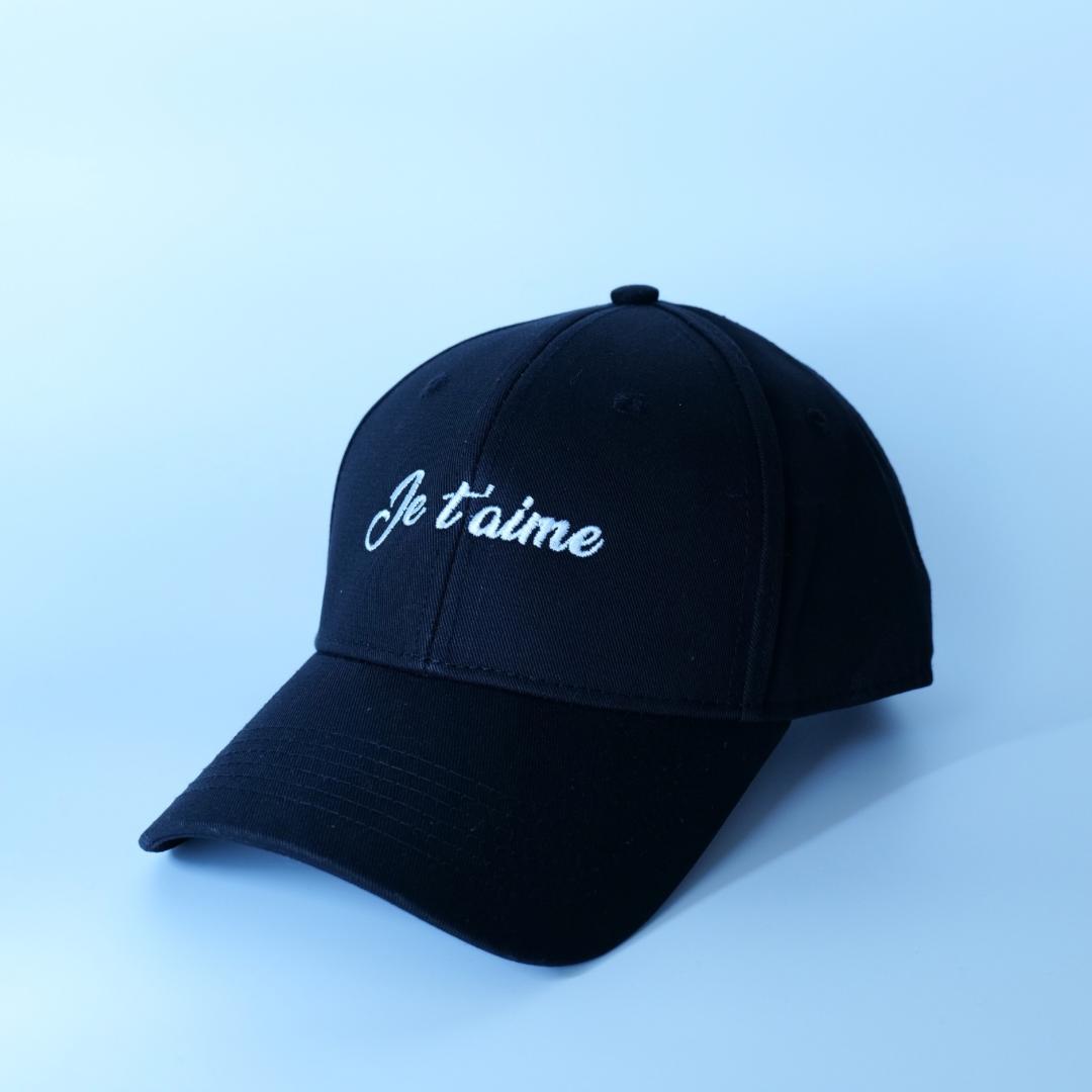 Cappellino ONE LOVE - JE T'AIME